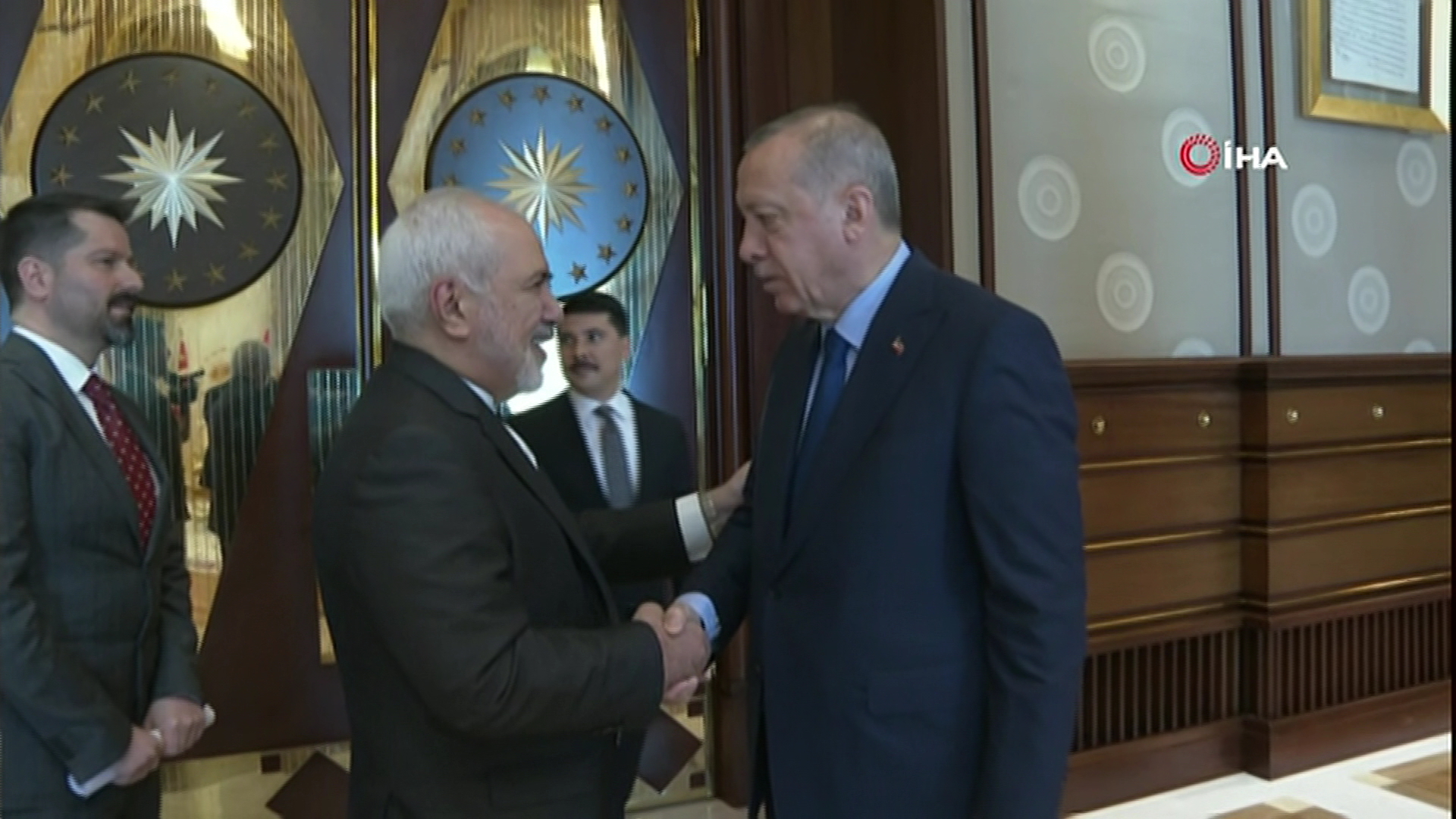 Erdogan û Zerîf, gêngeşeya dorpêç û biryarên Amerîka li dijî  Îranê û rewşa Sûriyê kirin